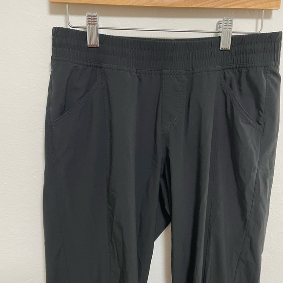 The North Face Black Jogger Pants Size 4 - Picture 2 of 6